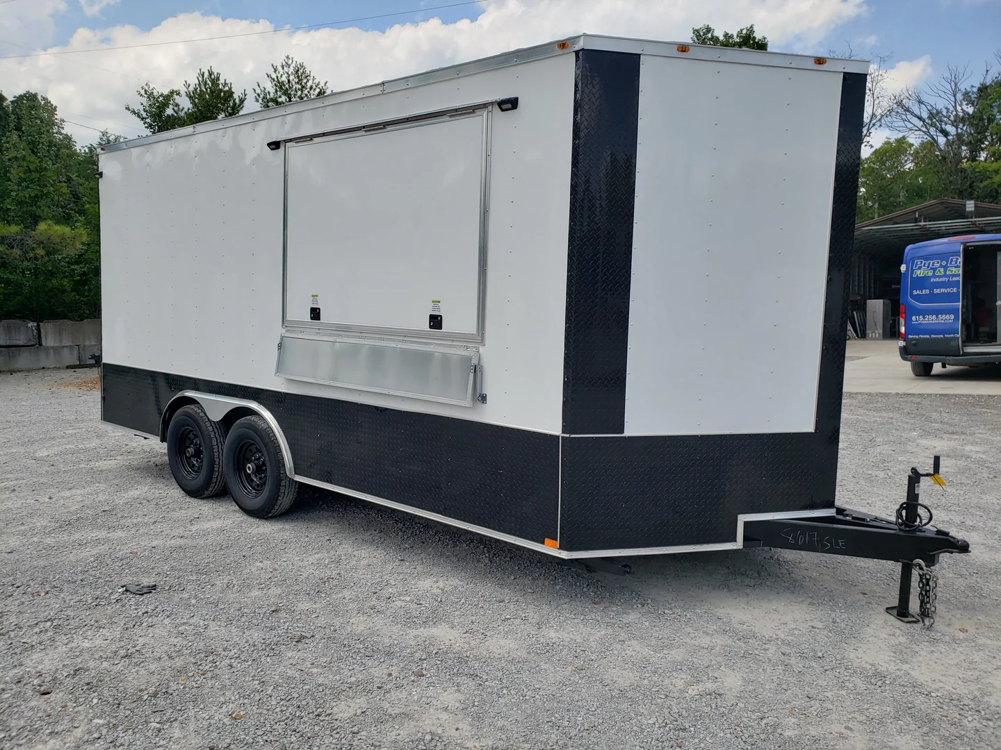 8.5' x 18' White Pizza Vending Concession Food Trailer - Image 3