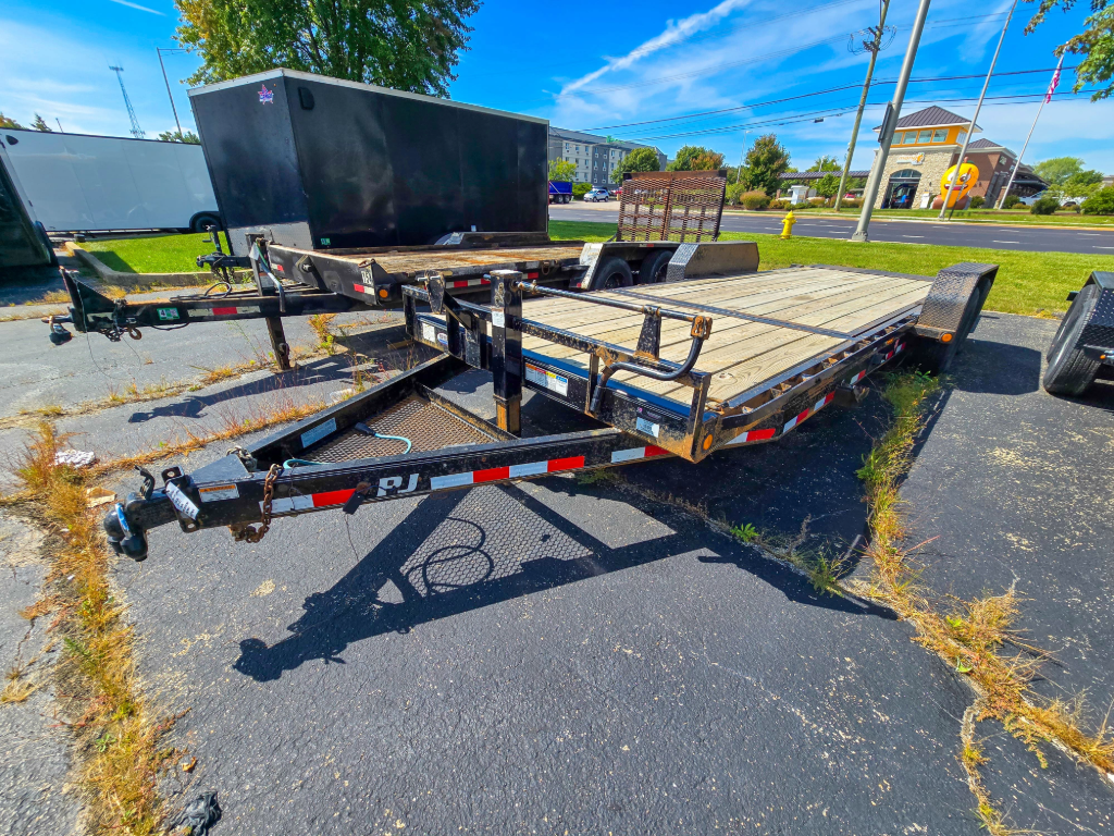 7’x23′ Used PJ Tilt Equipment Trailer
