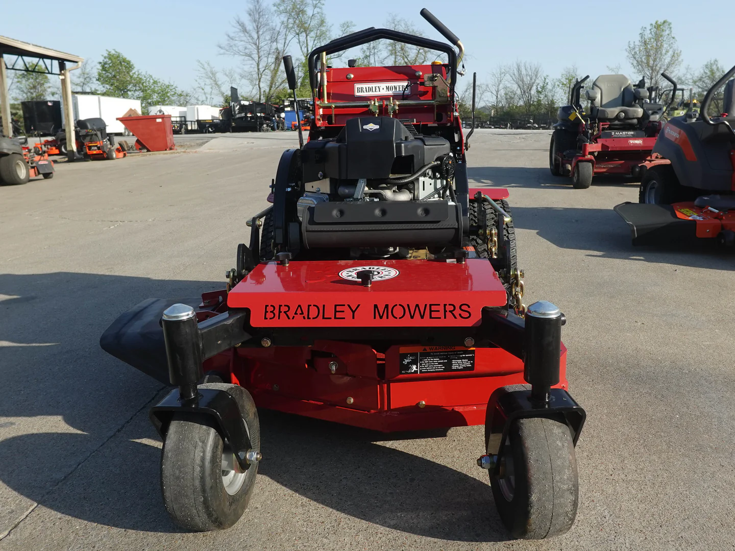 Bradley 36SC-CT25 36" Stand On Zero Turn Mower 25HP Briggs - Image 2