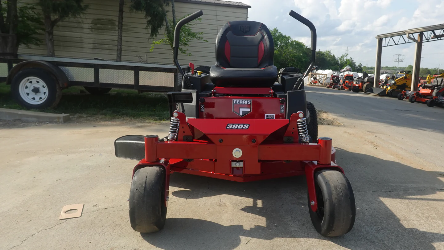 Ferris 300S Zero Turn Mower 5902206 21.5 HP Kawasaki 48" Deck (Includes Instant Rebate) - Image 2