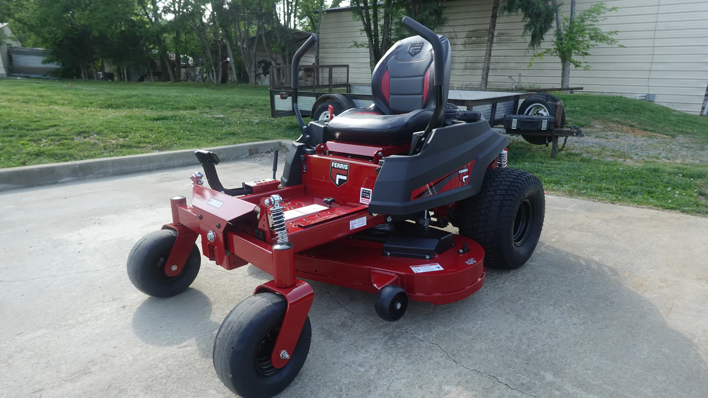 Ferris 300S Zero Turn Mower 5902206 21.5 HP Kawasaki 48" Deck (Includes Instant Rebate) - Image 4