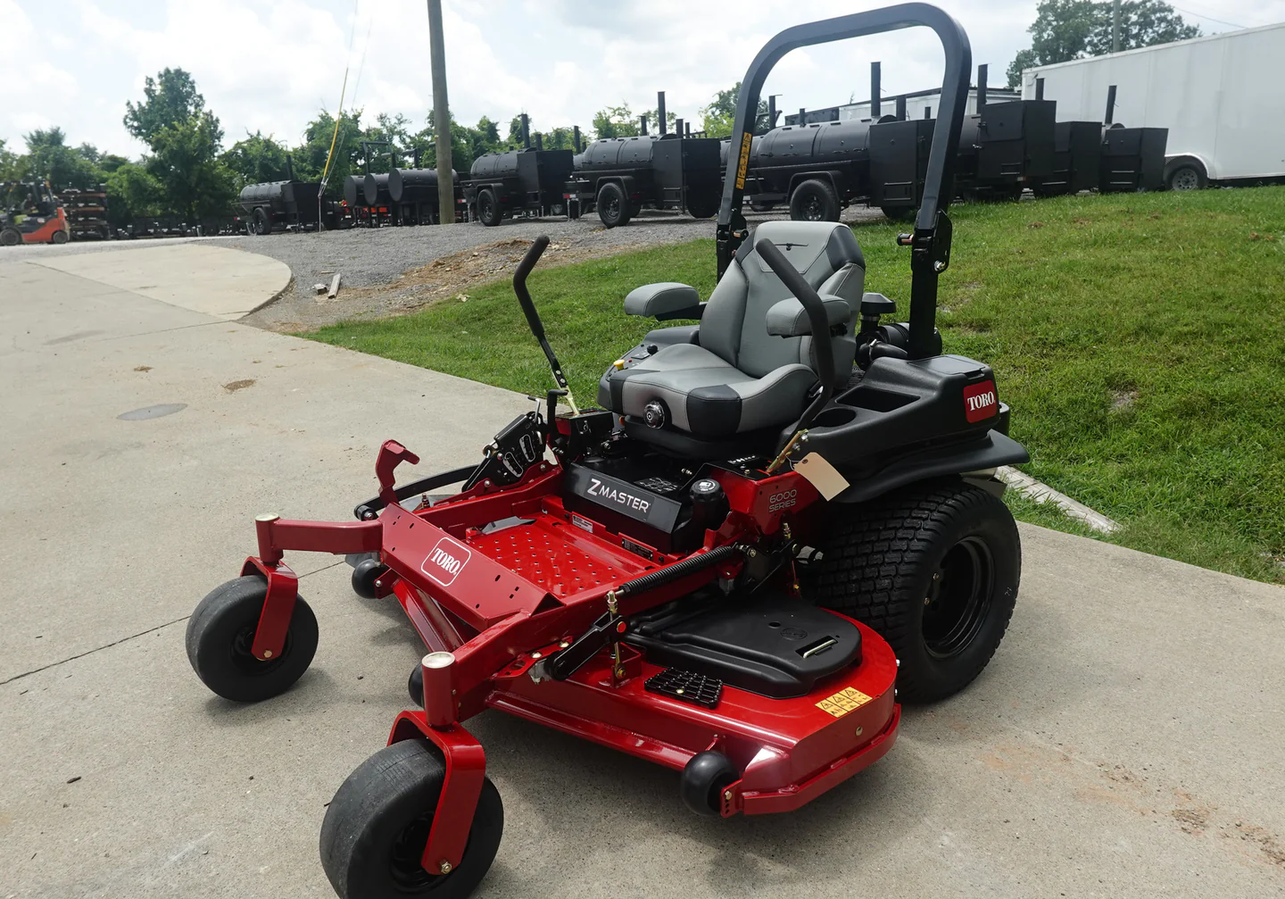 Toro 72981 60" 6000 Z Master Zero Turn Mower 37HP Vanguard EFI Oil Guard ETC - Image 2