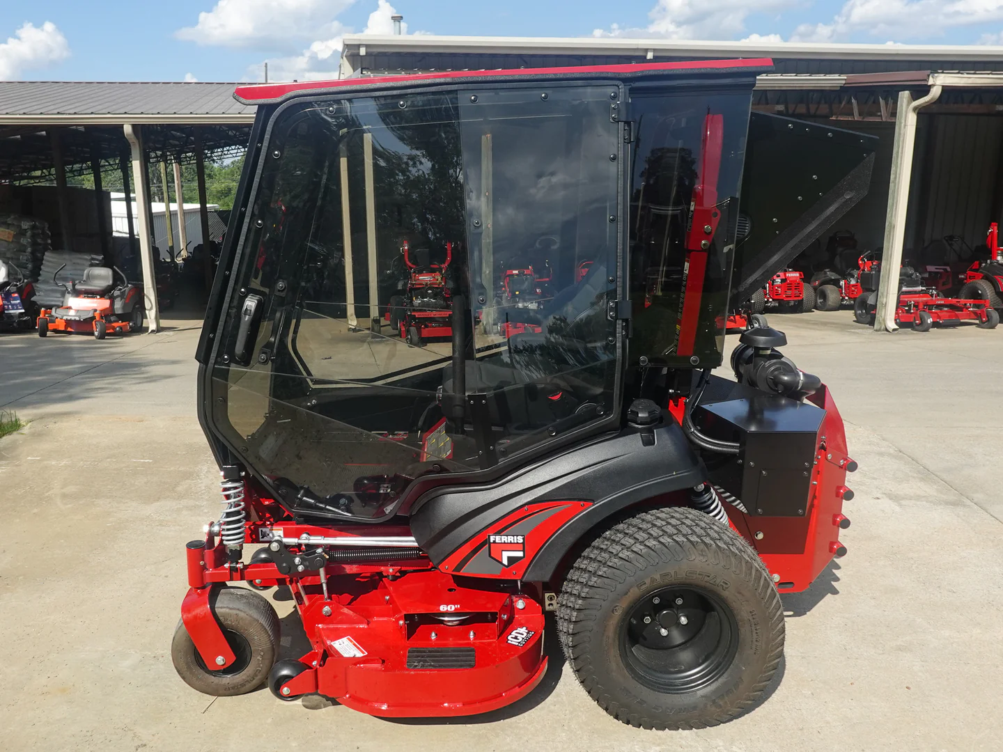 Ferris ISX3300 60" Zero Turn Mower with Curtis Premium Air-Conditioned Cab – Model 5902064 - Image 2