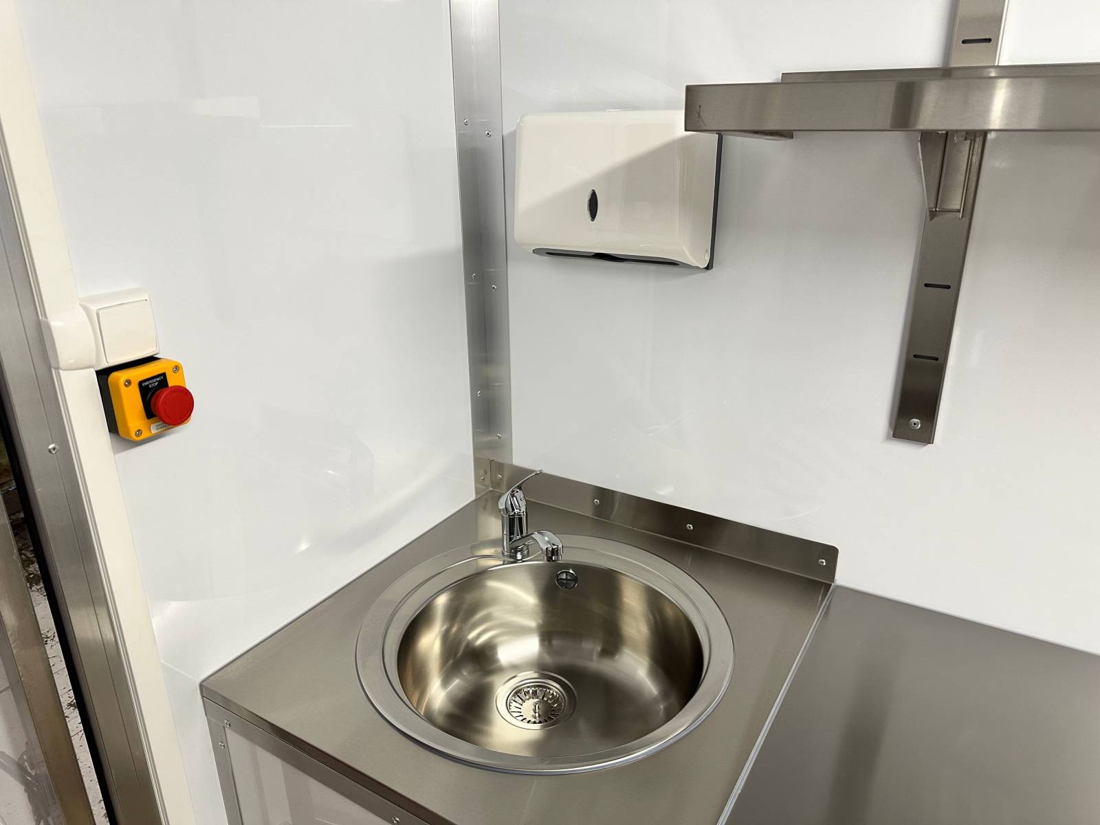 2025 Customize Food Vending Mobile Trailer - Image 4