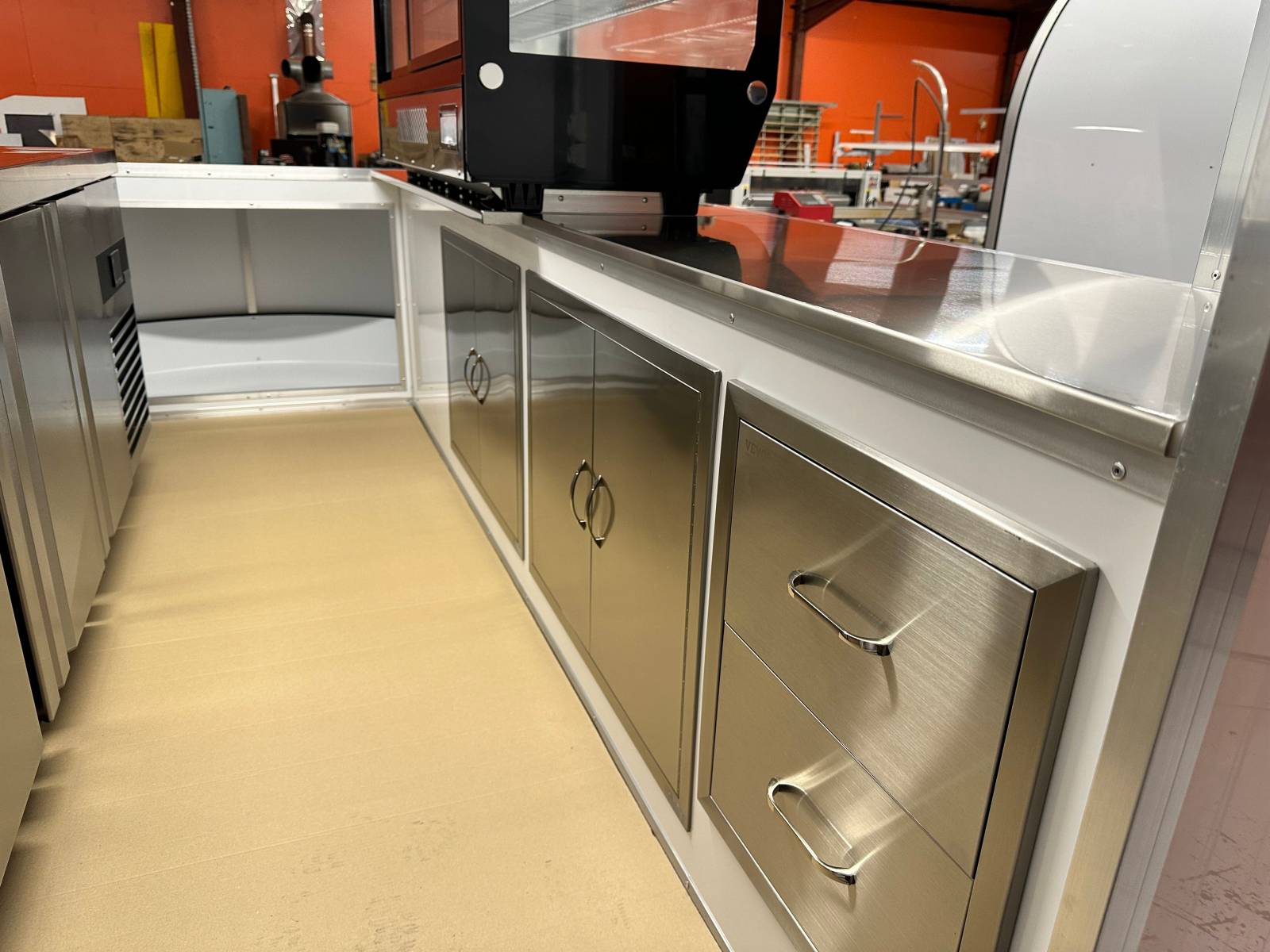 Craft Design 2025 Food Vending Mobile Trailer - Image 5