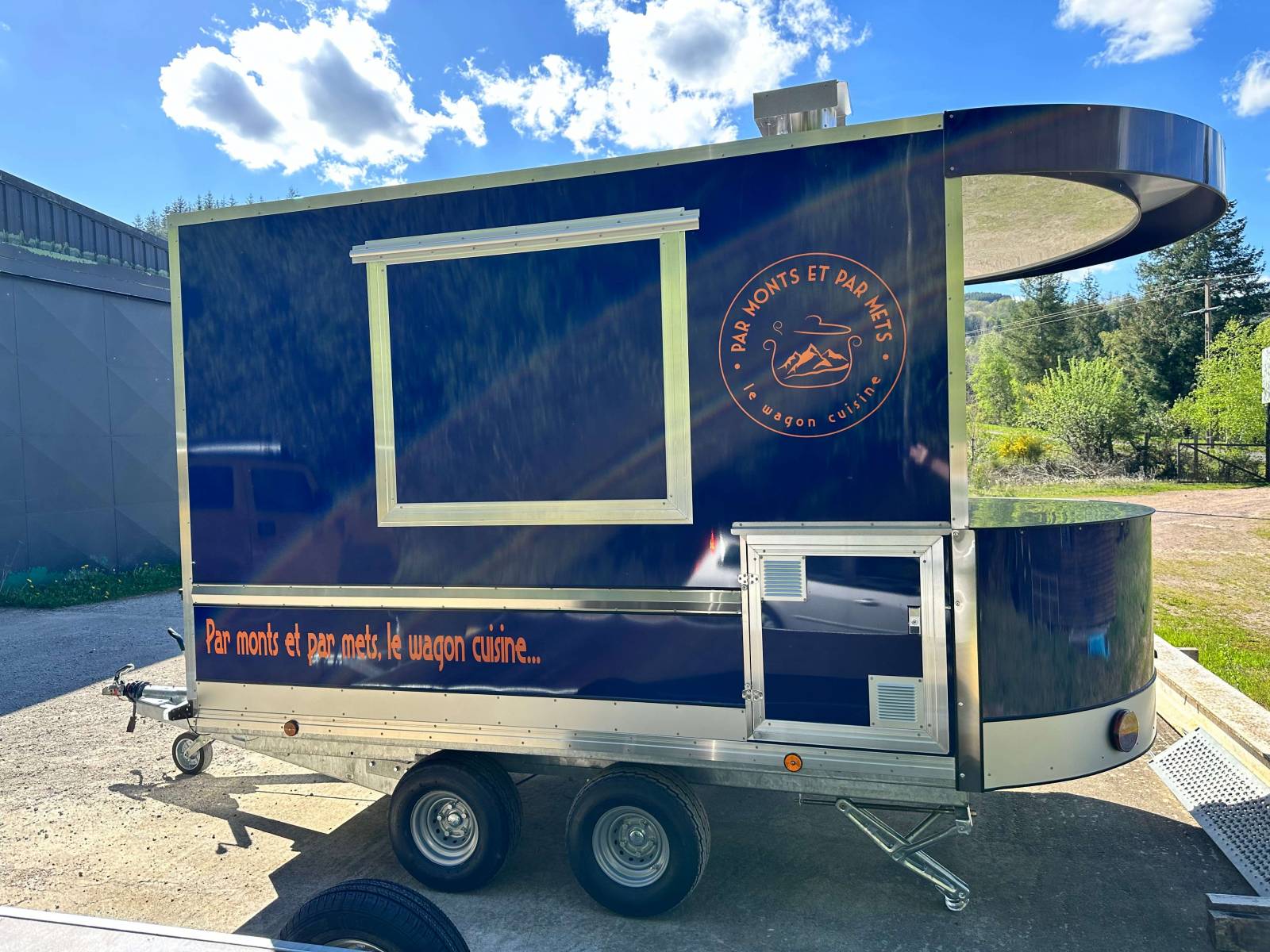 2025 New French Cuisine Concession Food Trailer - Image 6