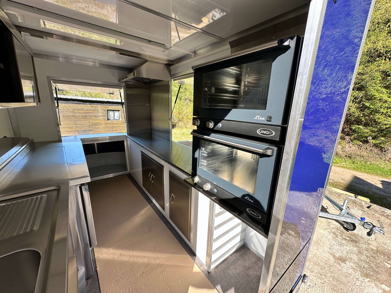2025 New French Cuisine Concession Food Trailer - Image 3