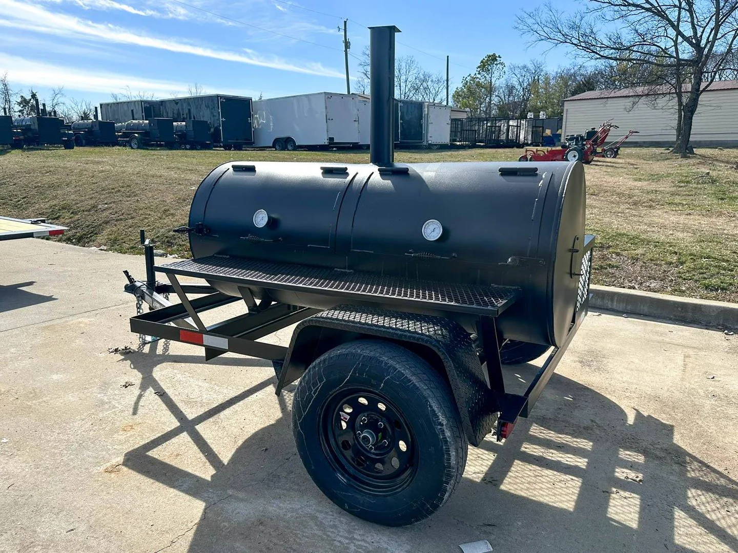 250 Gallon Pull Behind BBQ Charcoal Grill 3,500lb Axle - Image 3
